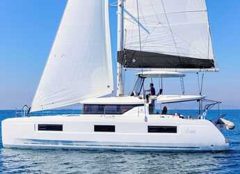 Rent a catamaran in Alimos Marina - Lagoon 46 