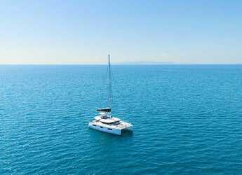 Rent a catamaran in Alimos Marina - Lagoon 46 