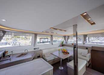Rent a catamaran in Alimos Marina - Lagoon 46 