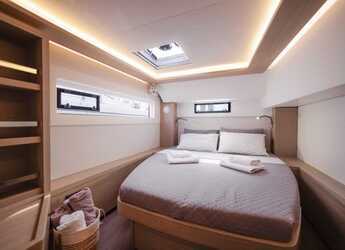 Rent a catamaran in Alimos Marina - Lagoon 46 