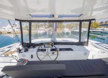 Rent a catamaran in Alimos Marina - Lagoon 46 