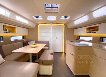 Rent a sailboat in Lefkas Marina - Dufour 41