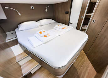 Alquilar catamarán en Ece Marina - Bali 4.8 