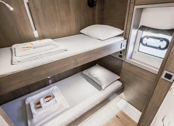 Alquilar catamarán en Ece Marina - Bali 4.8 