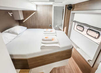 Alquilar catamarán en Ece Marina - Bali 4.8 