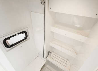 Alquilar catamarán en Ece Marina - Bali 4.8 