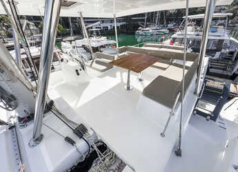 Alquilar catamarán en Ece Marina - Bali 4.8 