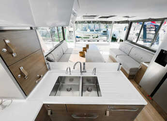 Alquilar catamarán en Ece Marina - Bali 4.8 