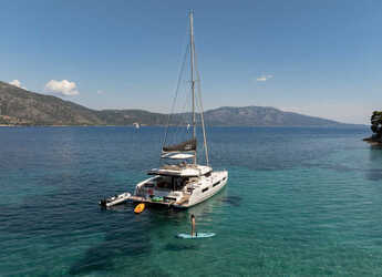 Alquilar catamarán en Puerto de Lefkas - Lagoon 51