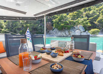 Alquilar catamarán en Puerto de Lefkas - Lagoon 51