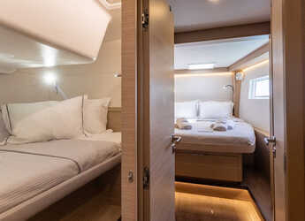 Alquilar catamarán en Puerto de Lefkas - Lagoon 51