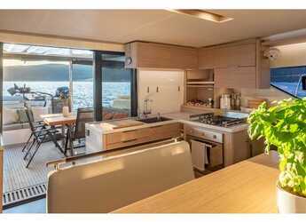 Alquilar catamarán en Puerto de Lefkas - Lagoon 51