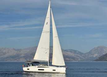 Rent a sailboat in Lefkas Marina - Oceanis 46.1