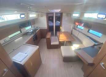 Rent a sailboat in Lefkas Marina - Oceanis 46.1