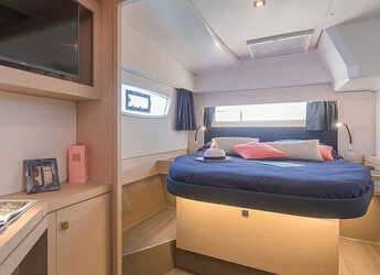 Alquilar catamarán en Marina d'Arechi - Fountaine Pajot Astrea 42