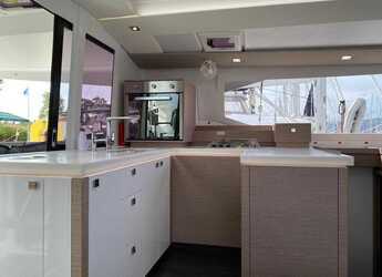 Alquilar catamarán en Nikiti - Astréa 42