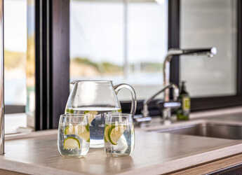 Alquilar catamarán en Porto Kheli - Lagoon 46 