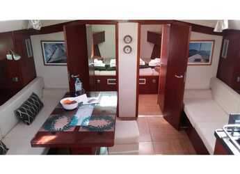 Chartern Sie segelboot in Finikas - Hanse 540e