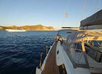 Chartern Sie segelboot in Finikas - Hanse 540e