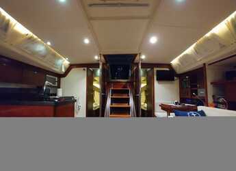 Chartern Sie segelboot in Finikas - Hanse 540e