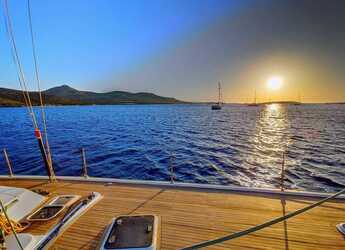 Chartern Sie segelboot in Finikas - Hanse 540e