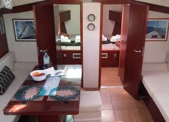 Chartern Sie segelboot in Finikas - Hanse 540e