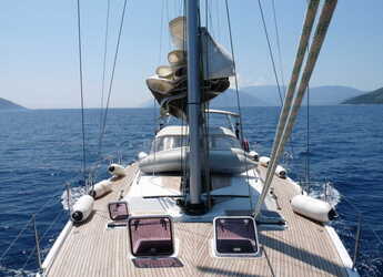 Chartern Sie segelboot in Finikas - Hanse 540e