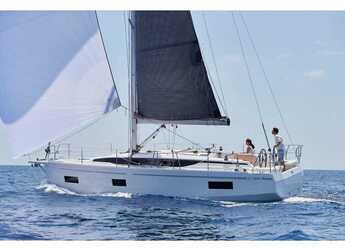 Rent a sailboat in Split (ACI Marina) - Bavaria C38