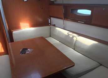 Louer voilier à Muelle de la lonja - Oceanis 43-3