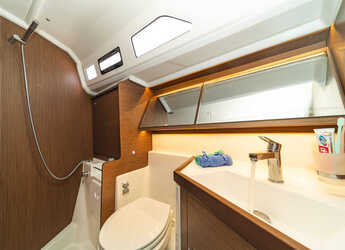 Rent a sailboat in Kos Marina - Oceanis 40.1 (3+1 cab)