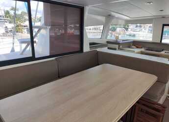 Alquilar catamarán en Marina Le Marin - Bali 4.3 - 4 + 2 cab.