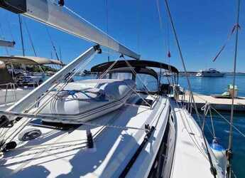 Louer voilier à Marina dell'Isola  - Bavaria Cruiser 37 - 3 cab.