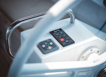 Rent a sailboat in Marina Hramina - Elan Impression 45.1