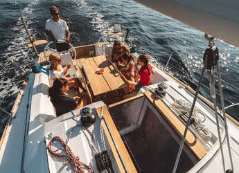 Rent a sailboat in Marina Hramina - Elan Impression 45.1