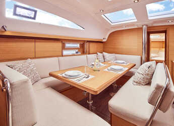 Rent a sailboat in Marina Hramina - Elan Impression 45.1