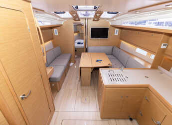 Alquilar velero en Marina Kremik - Dufour 390