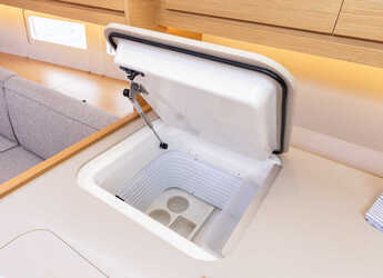 Alquilar velero en Marina Kremik - Dufour 390