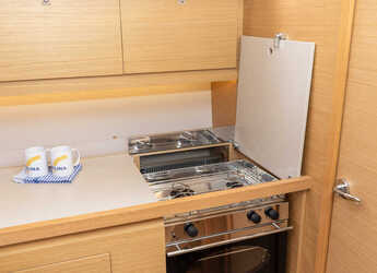 Alquilar velero en Marina Kremik - Dufour 390