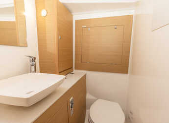 Alquilar velero en Marina Kremik - Dufour 390