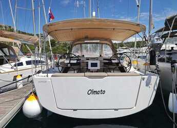 Alquilar velero en Marina Kremik - Dufour 390