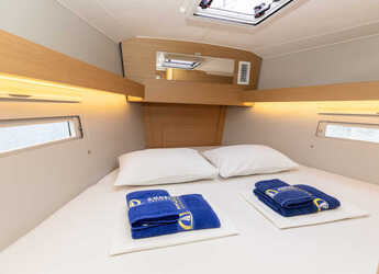 Alquilar velero en Marina Kremik - Dufour 390