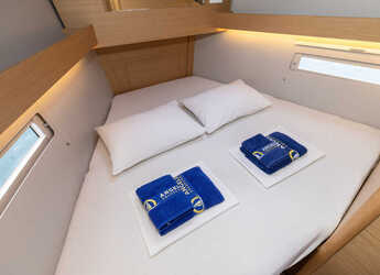 Alquilar velero en Marina Kremik - Dufour 390