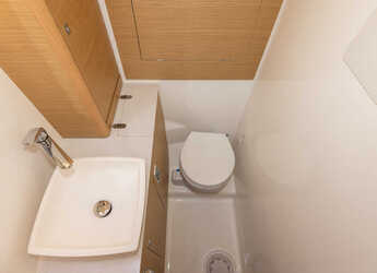 Alquilar velero en Marina Kremik - Dufour 390