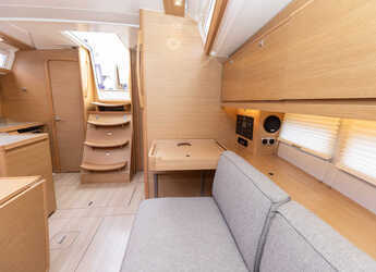 Alquilar velero en Marina Kremik - Dufour 390