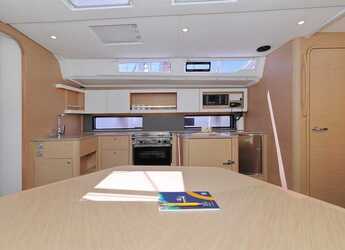 Alquilar velero en SCT Marina Trogir - Dufour 44 - 4 cab