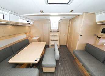 Alquilar velero en SCT Marina Trogir - Dufour 470 - 3 cab.