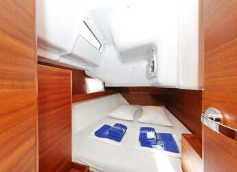 Alquilar velero en Marina Kremik - Elan Impression 40.1