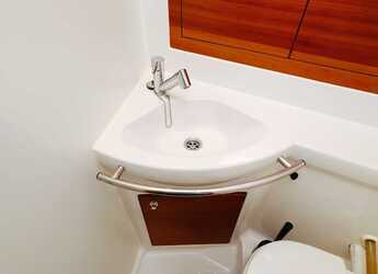 Alquilar velero en Marina Kremik - Elan Impression 40.1