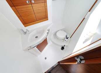 Alquilar velero en Marina Kremik - Elan Impression 40.1