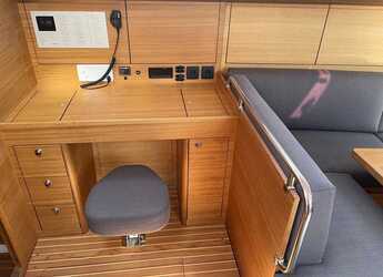 Chartern Sie segelboot in Marina Polesana - Elan Impression 45.1